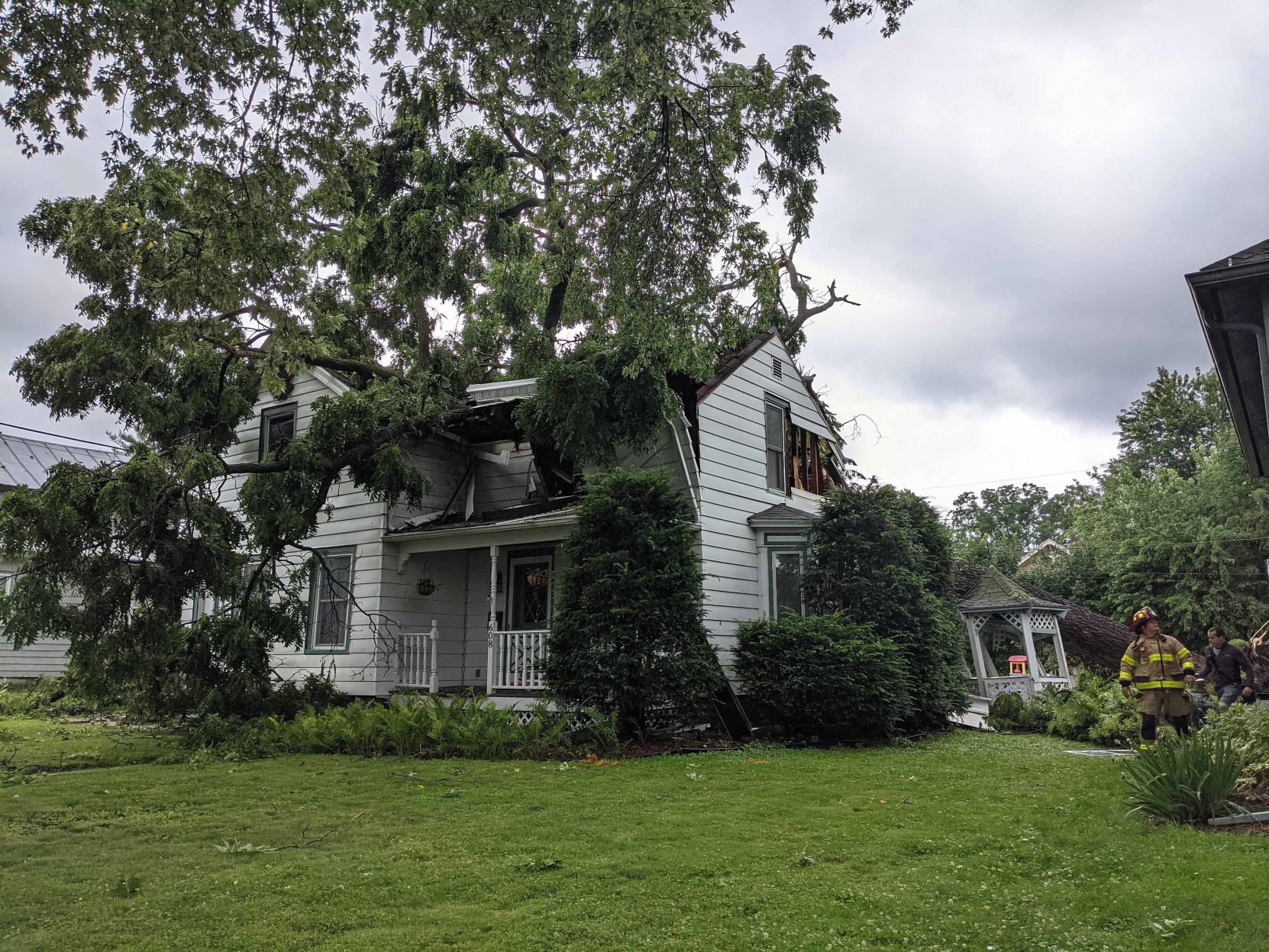 Severe storm hits Baraboo